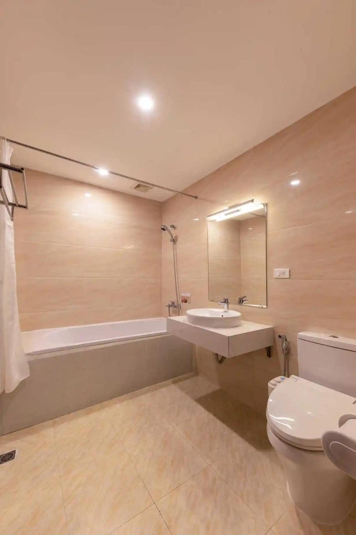 Hotel Azumaya Linh Lang Ханой Екстер'єр фото