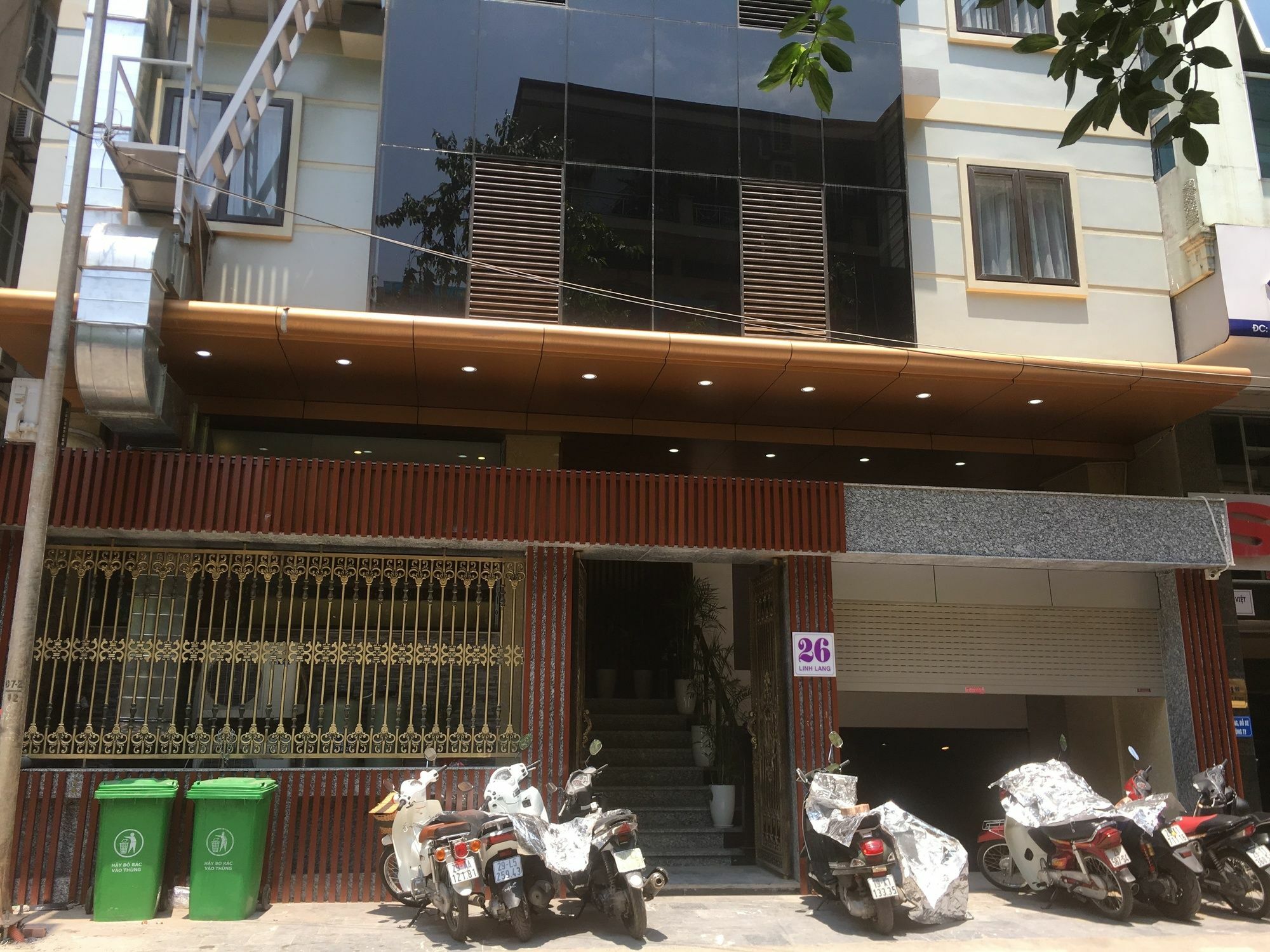 Hotel Azumaya Linh Lang Ханой Екстер'єр фото